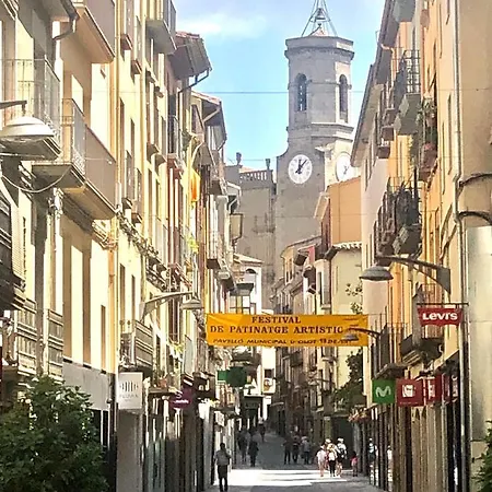 Precioso Piso En El Centro Neuralgico De Olot